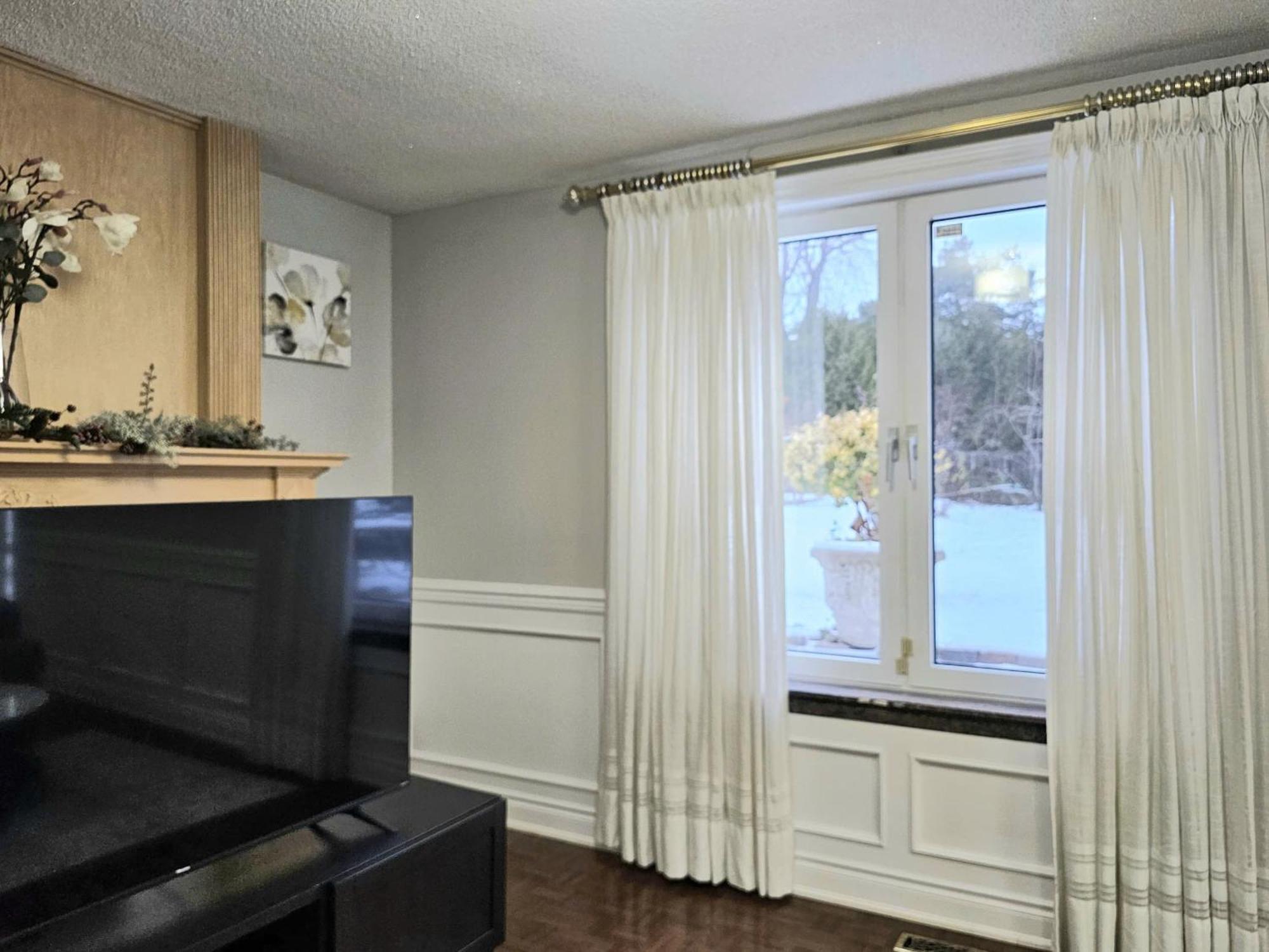 A Home Away Toronto Exterior photo